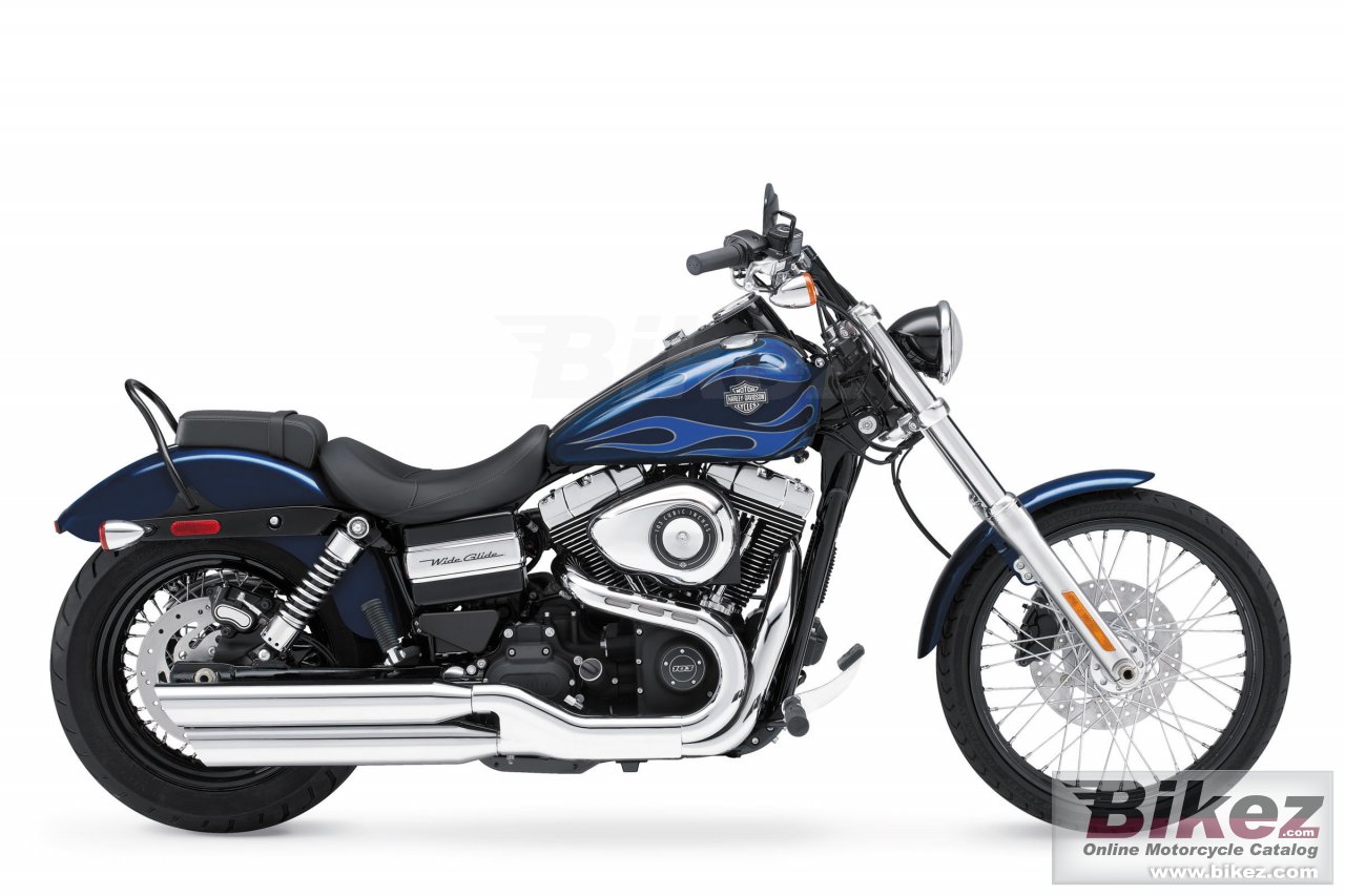 Big Harley-Davidson dyna wide glide picture and wallpaper from Bikez.com